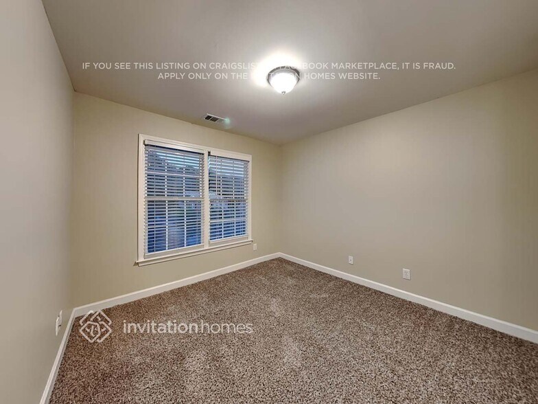 Building Photo - 7525 Harbour Walk