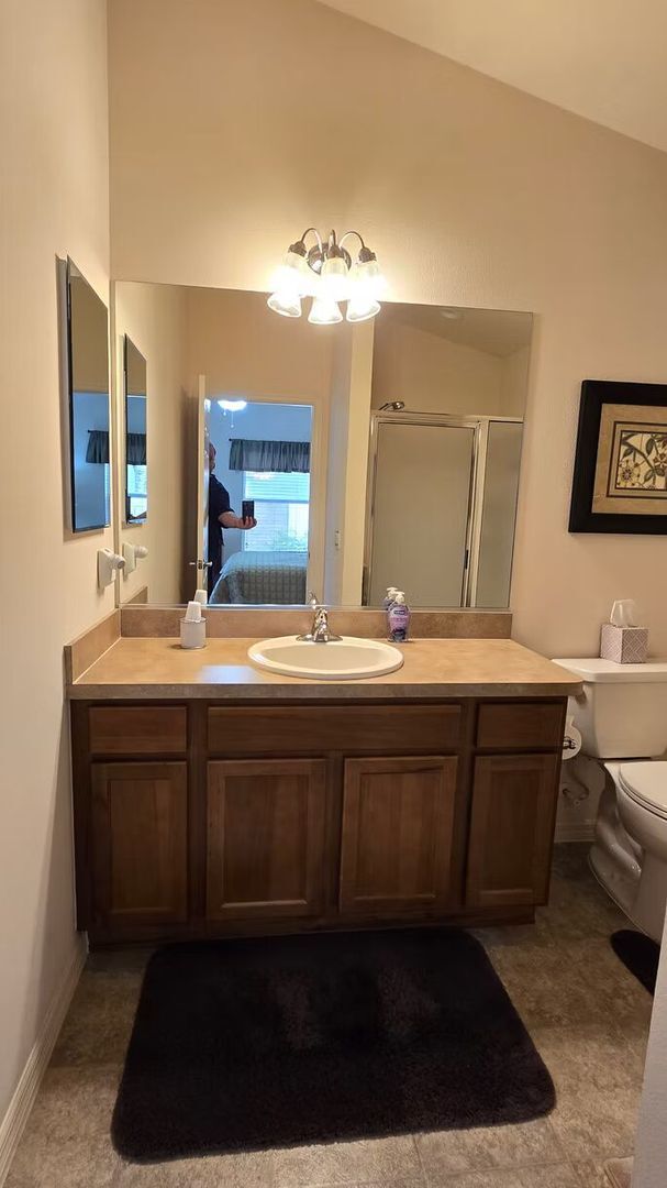 Building Photo - 2290 Nackman Pl