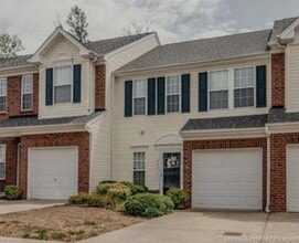 Building Photo - 7277 Charlotte Pike