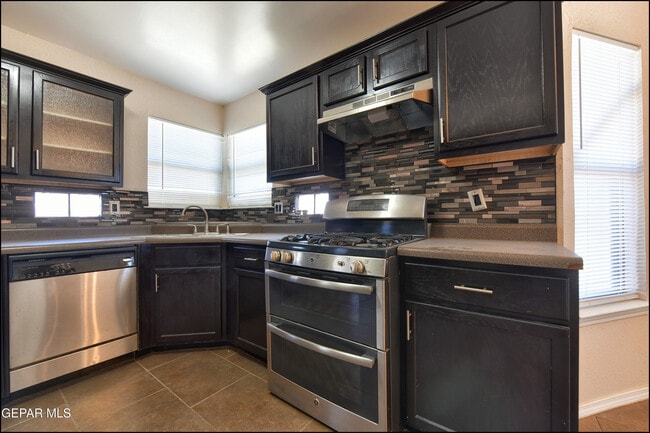 Building Photo - 10397 Carter Scott Pl