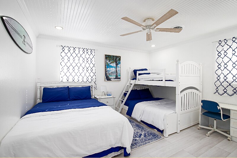 Building Photo - 583 Pocahontas Dr