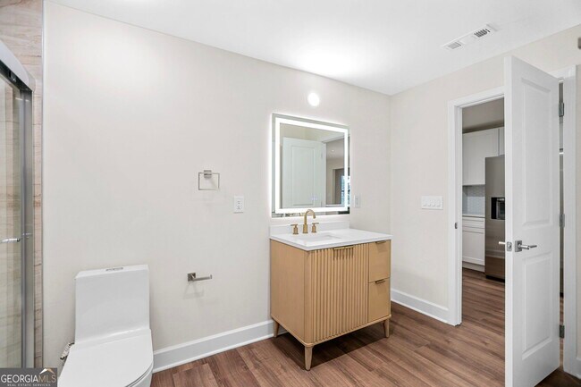 Building Photo - 1540 Bramlett Blvd