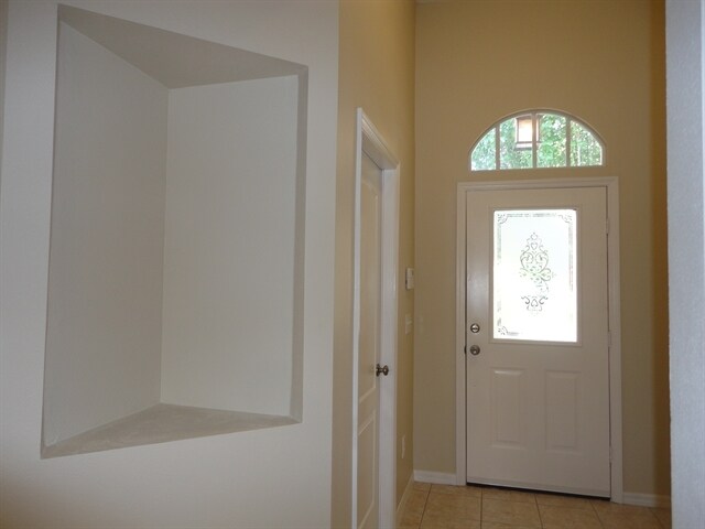Building Photo - 24540 Laurel Ridge Dr