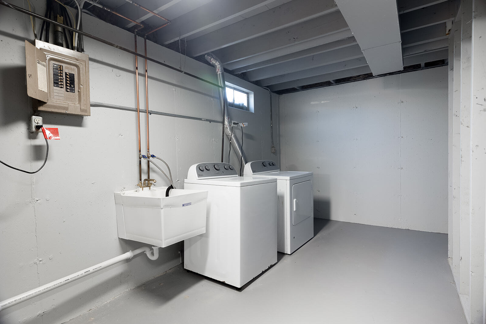 Building Photo - 8704 Indigo Ln