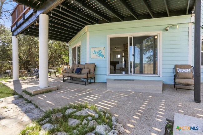 Building Photo - 1433 Riviera Dr