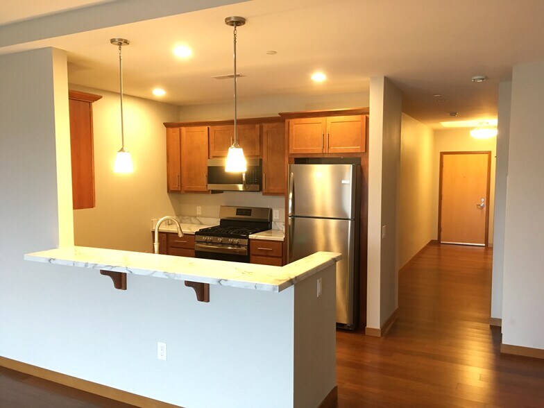 Building Photo - 625 N Segoe Rd