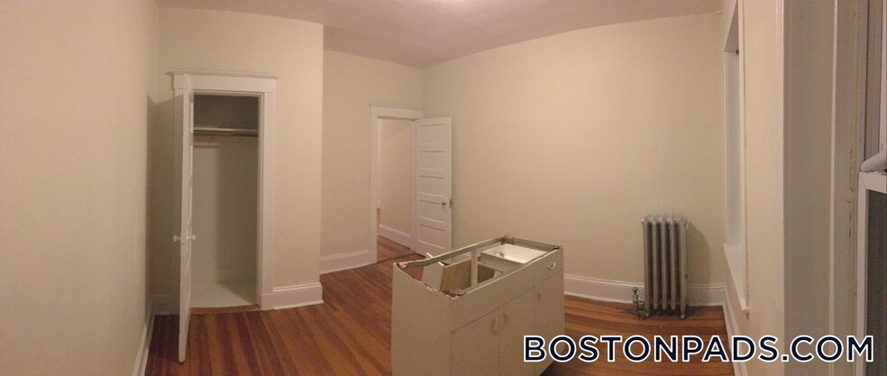 Building Photo - 1377 Commonwealth Ave