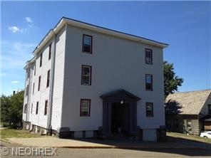 Building Photo - 149 S Freedom Ave