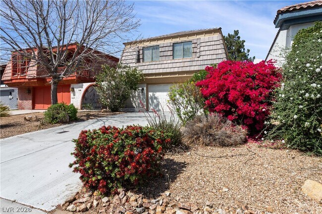 Building Photo - 908 Vegas Valley Dr