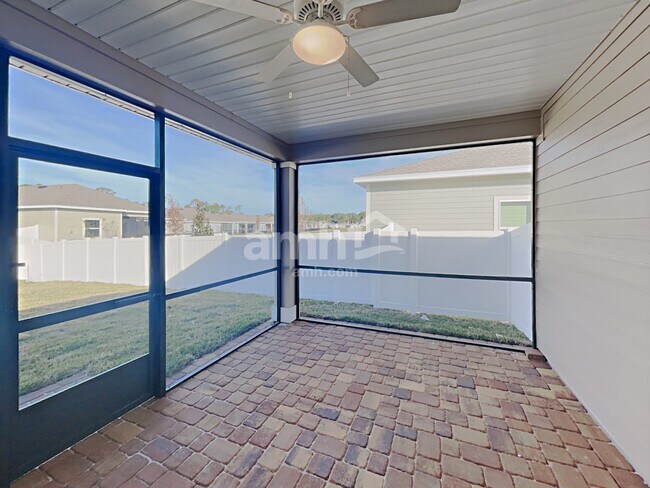Building Photo - 204 Hemlock Pt