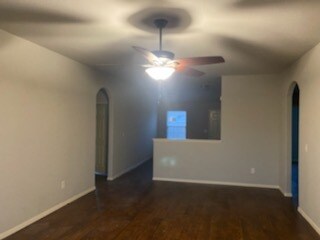 Building Photo - 864 NW Evans Cir