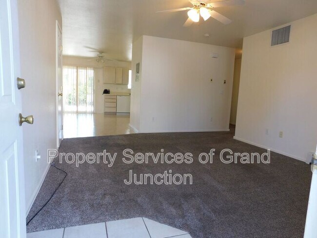 Building Photo - 429 Pendleton St