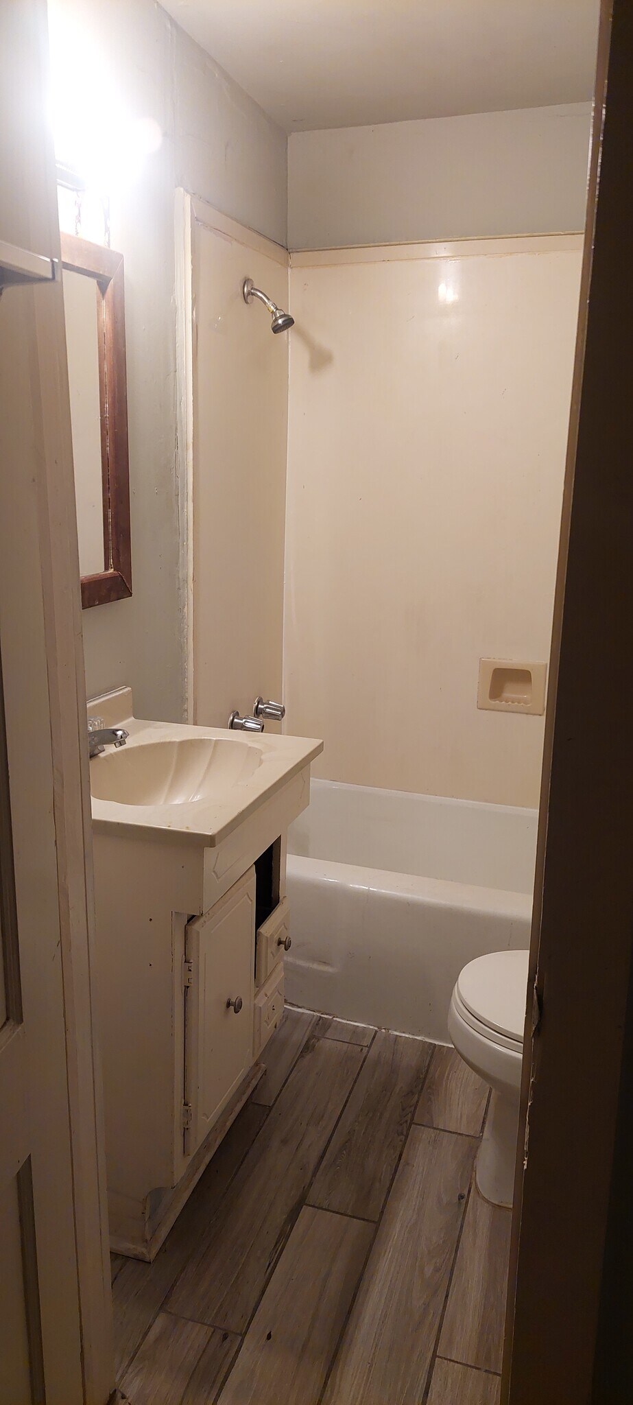 Building Photo - 509 Marine St