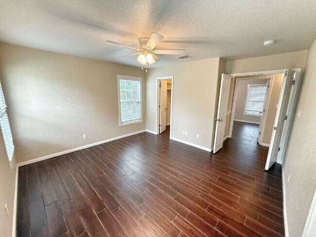 Building Photo - Peaceful 1-Acre Country Living with Easy City Access