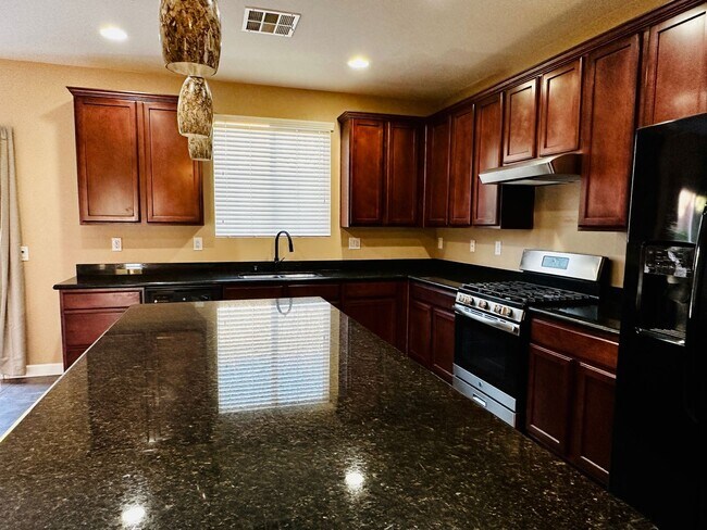Building Photo - Providence!  Gorgeous 5 bedroom!