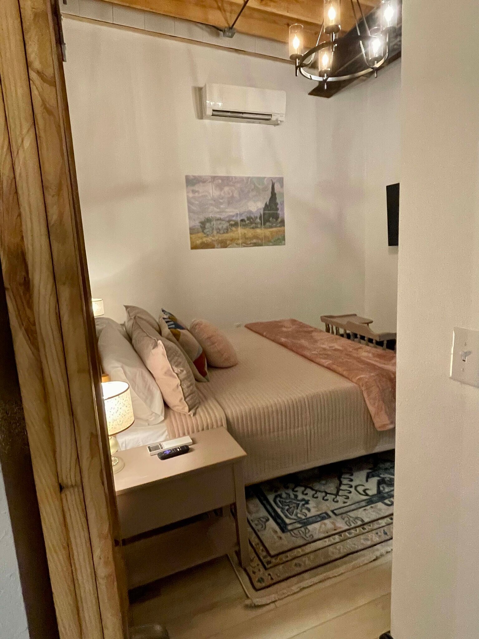 Building Photo - 719 S. Baker St.