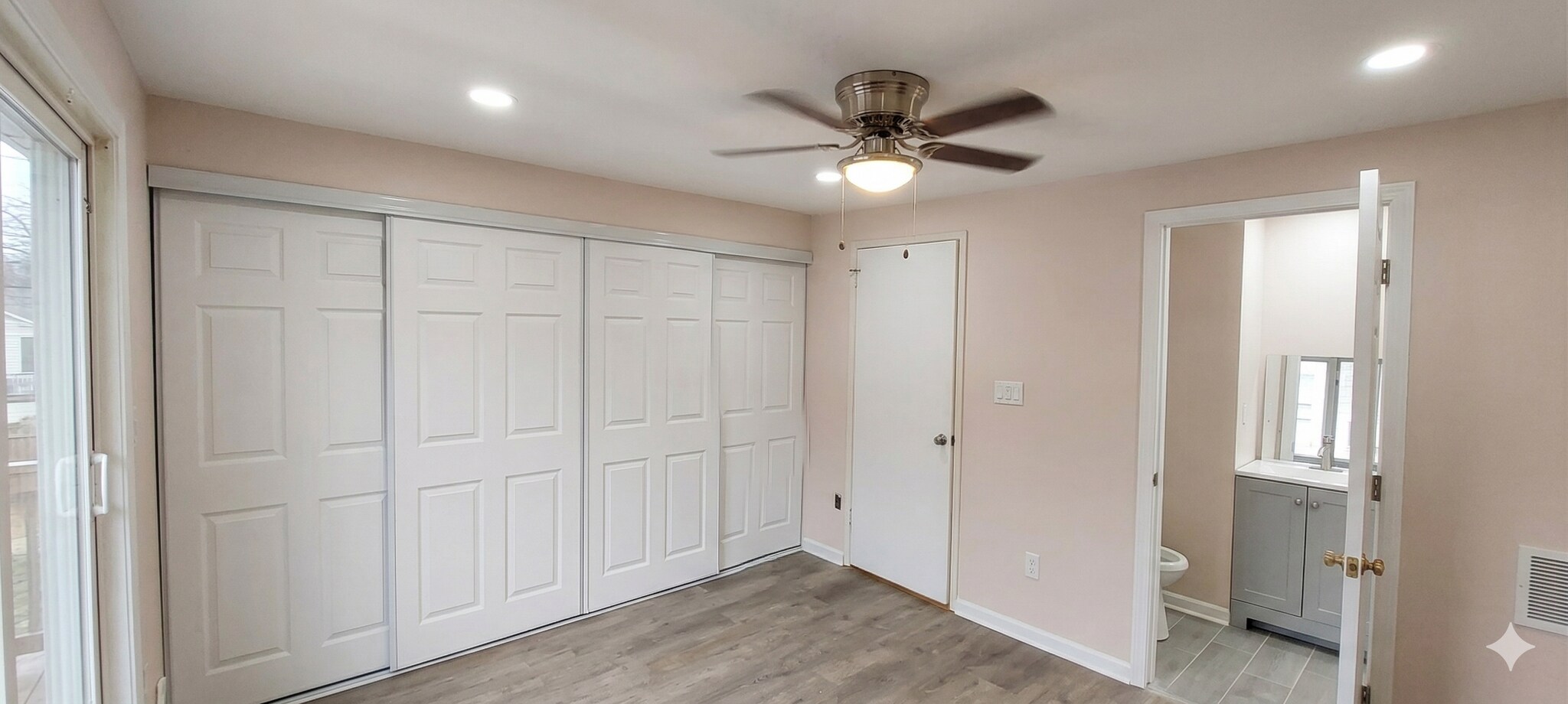 Building Photo - 971 S Taylor St