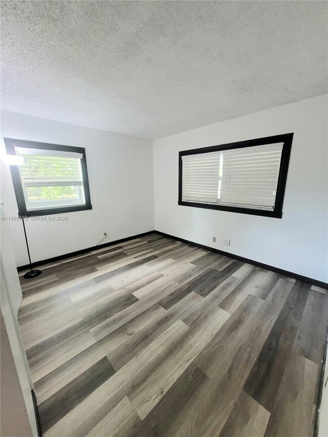 Building Photo - 22028 Acapulco Ct