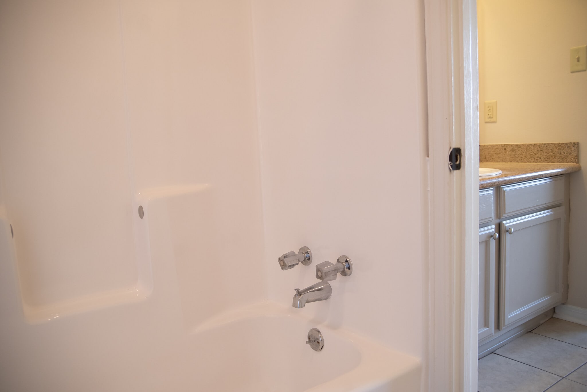 Building Photo - 7091 Perkins Place Ct