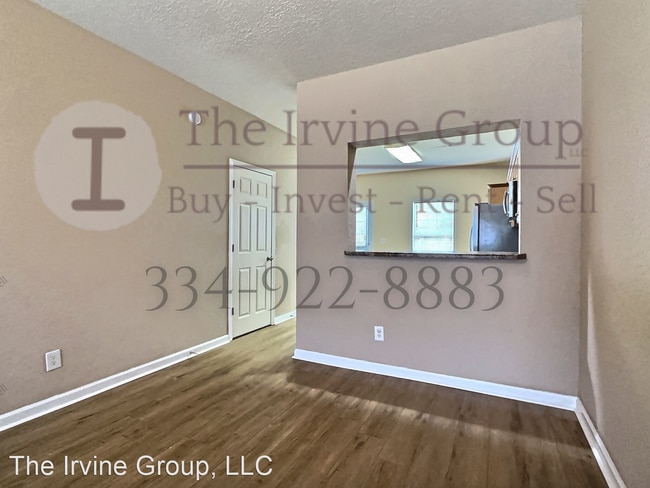Building Photo - 2 br, 2.5 bath House - 1832 Station Drive