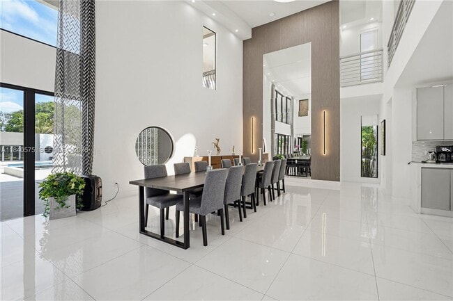 Building Photo - 14401 SW 63rd St