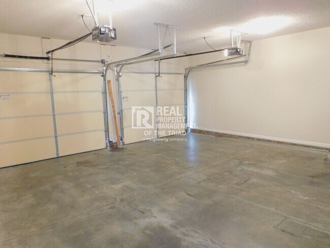 Building Photo - 4706 Ridge Fall Rd