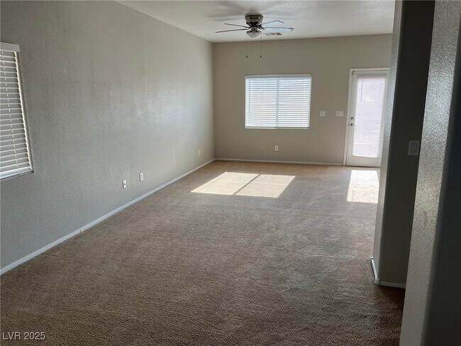 Building Photo - 8037 Peaceful Village Pl