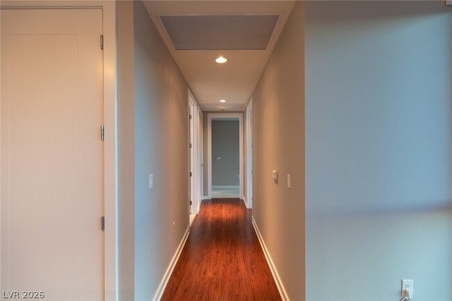 Building Photo - 4575 Dean Martin Dr
