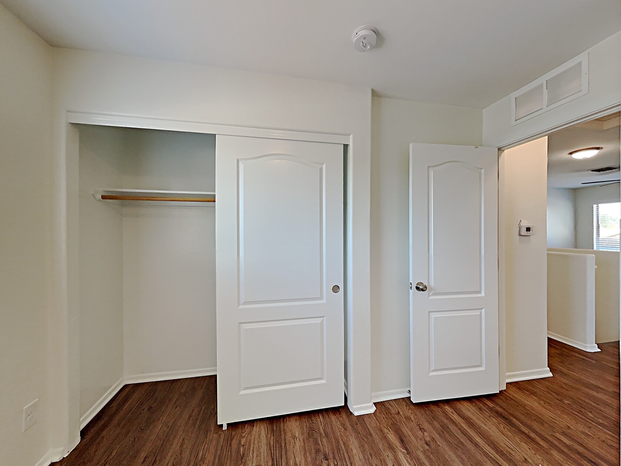 Building Photo - 2865 N Silver Island Way