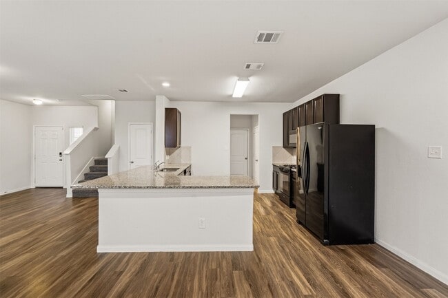 Building Photo - 5758 Manning Crk Trl