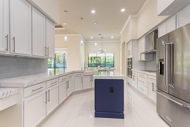 Building Photo - 3352 Siena Cir