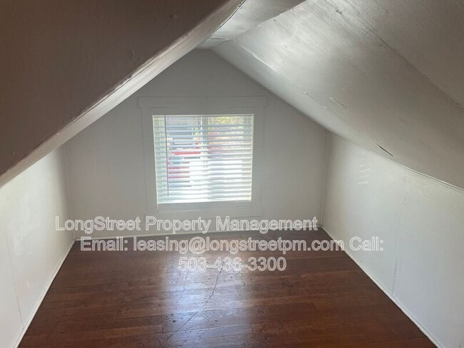 Building Photo - 4514 NE 18th Ave
