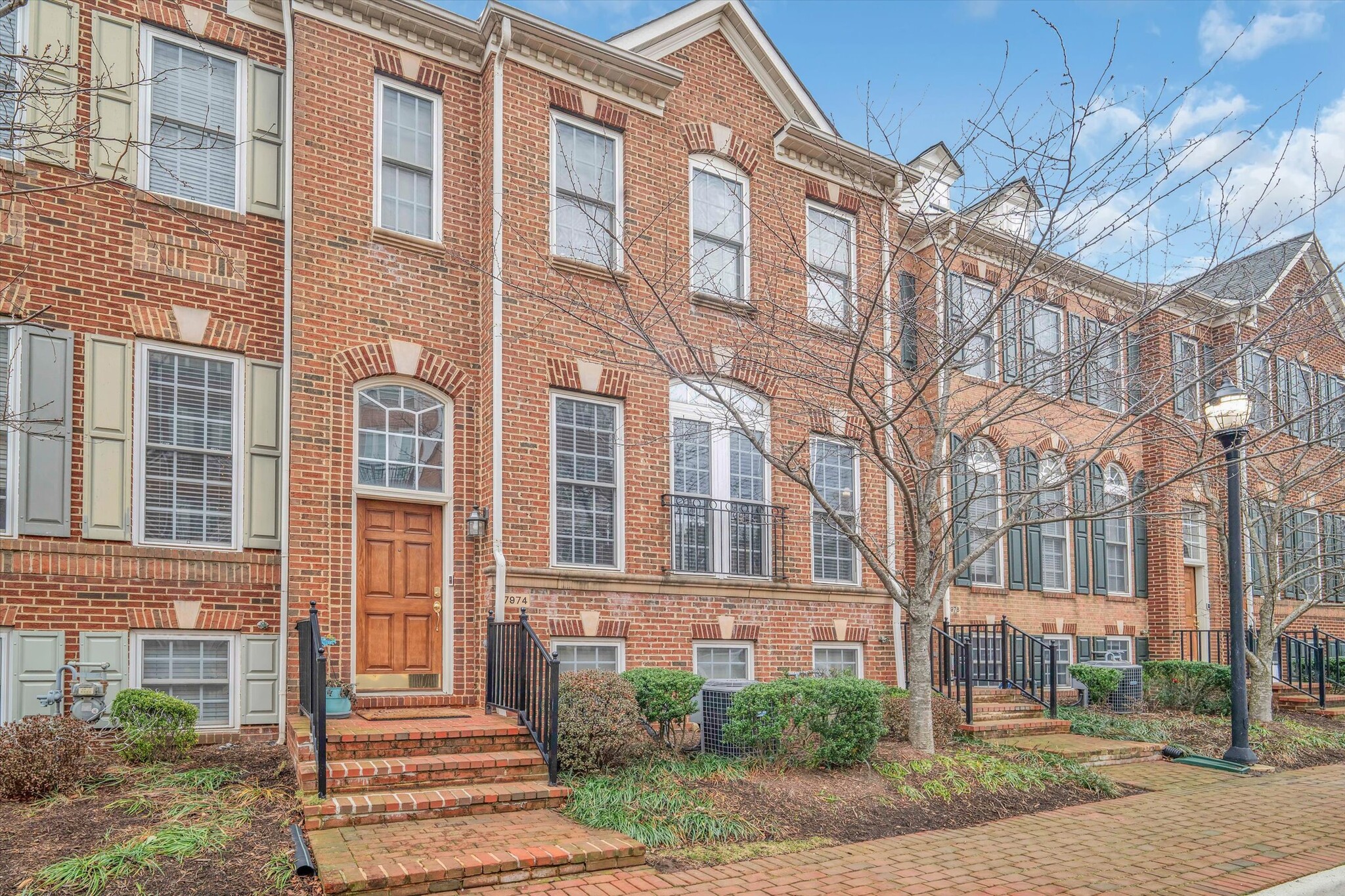 Building Photo - 7974 Vigne Ct