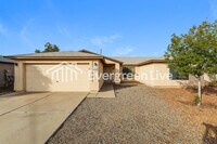 Building Photo - 1462 W Breakwell St