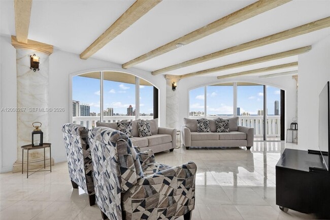 Building Photo - 3000 Island Blvd