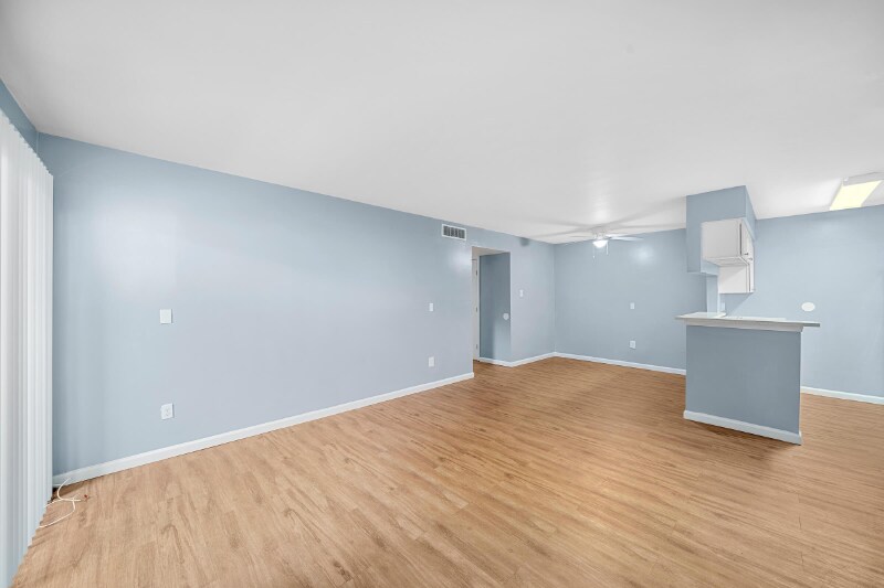 Building Photo - 6415 S Lake Houston Pkwy