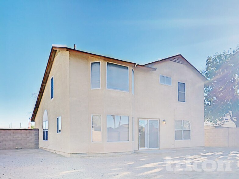 Building Photo - 8841 W Maryland Ave