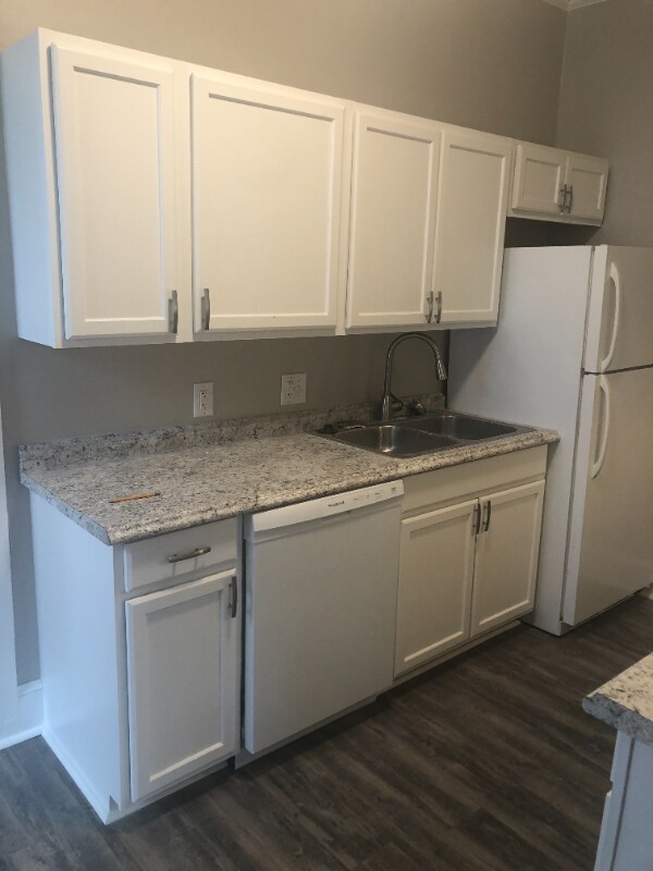 Building Photo - 65 E William St