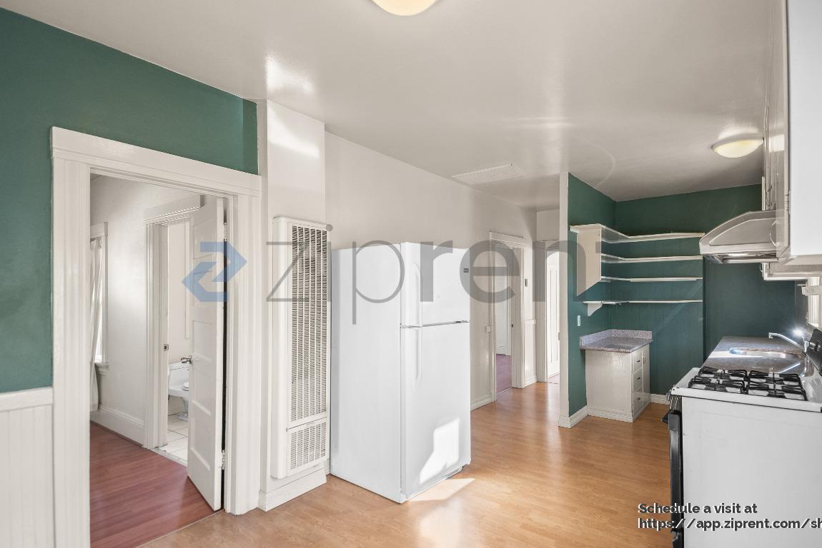 Building Photo - 848 Mead Ave