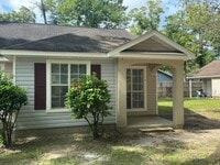 Building Photo - 132 Bayou Sara Ave