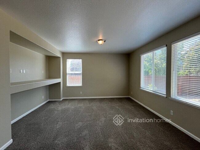 Building Photo - 1252 Paddington Way