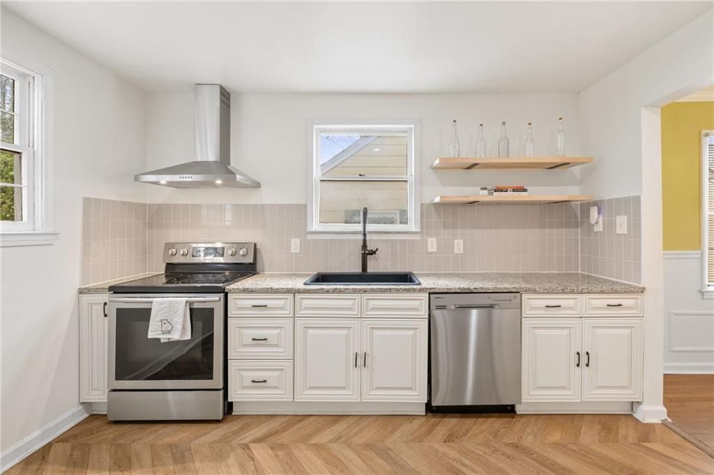 Building Photo - 1649 Beecher St SW