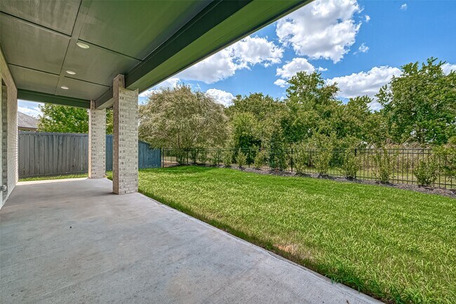 Building Photo - 610 Vineyard Hollow Ct