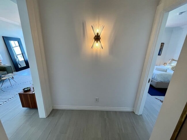 Building Photo - The Historic Elegance Meets Downtown Living @ El Cortez: UNFURNISHED 1BR/1BA w/ parking