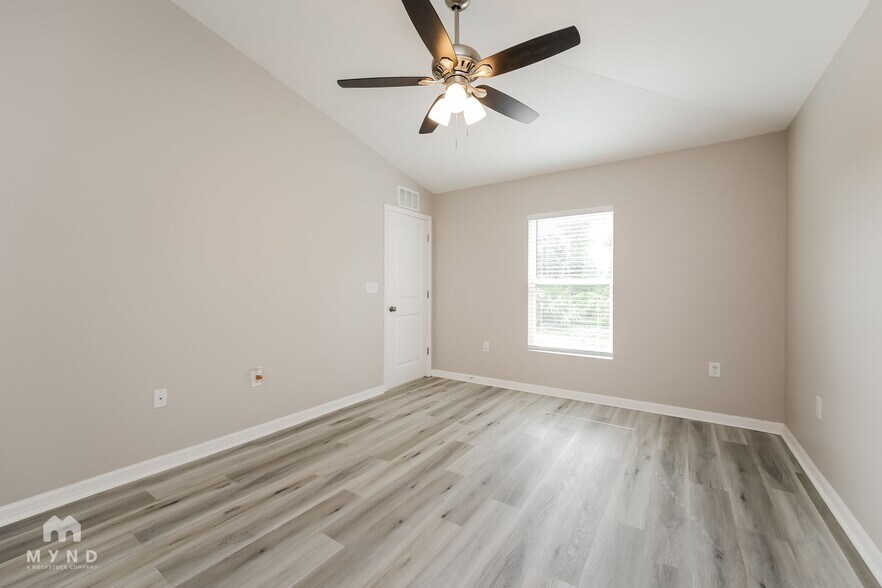 Building Photo - 9072 Aegean Cir