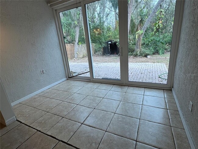 Building Photo - 4135 Quail Briar Dr