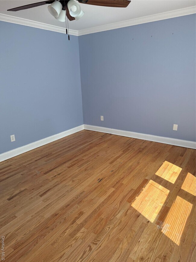 Building Photo - 221 N Middletown Rd
