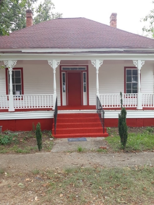 Building Photo - 310 Cedar St