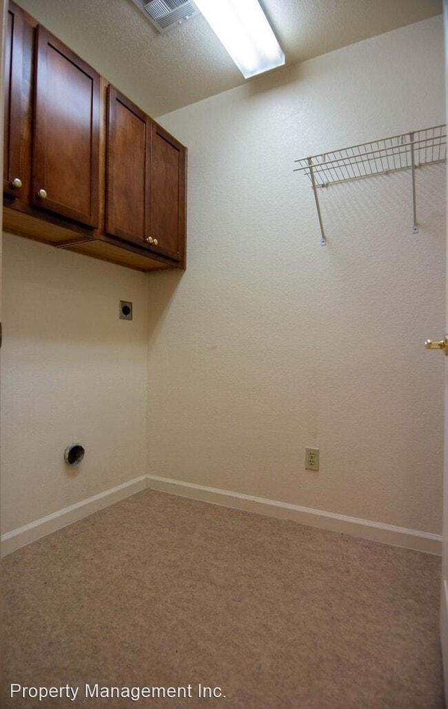 Building Photo - 2 br, 2 bath House - 813 S Shawnee