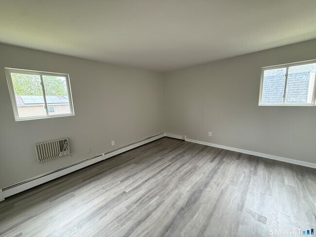 Building Photo - 36 Marlin Dr